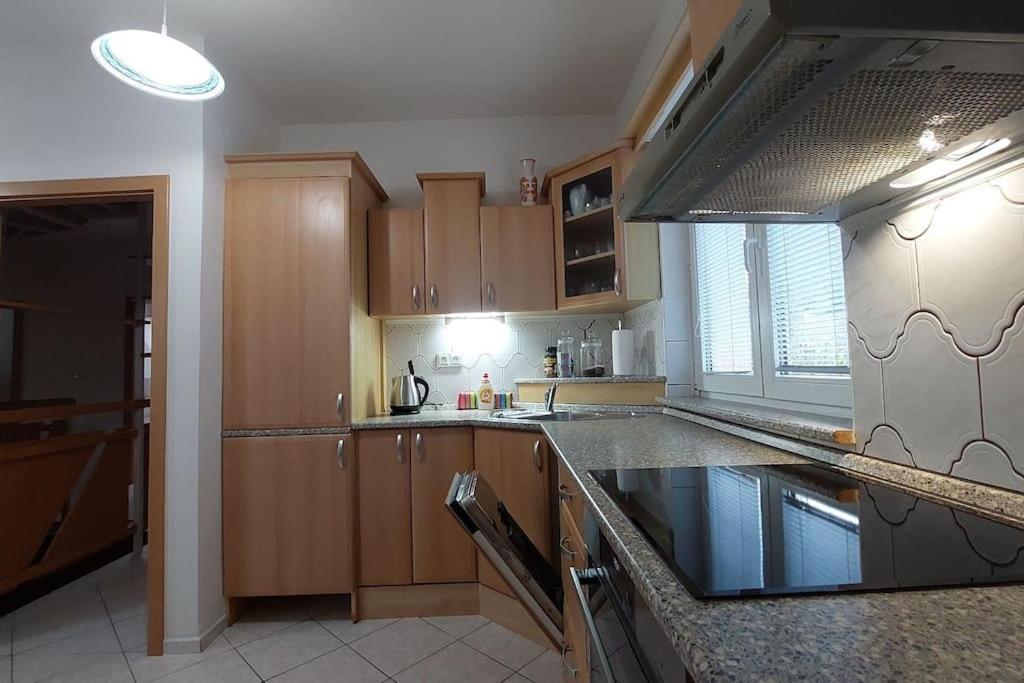 Klasicky Dum, 5 Loznic , 5 Bedrooms, Casa de Férias