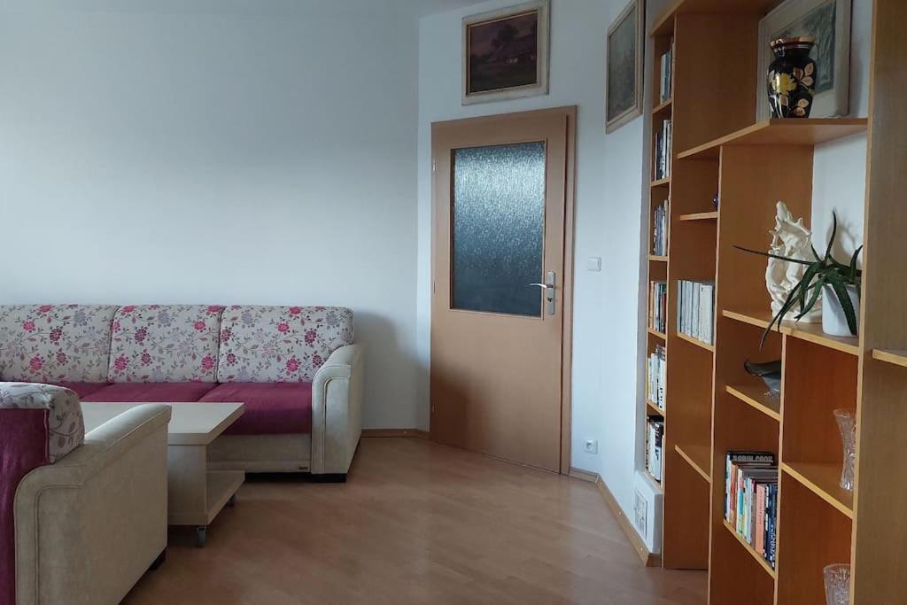 Casa de Férias Klasicky Dum, 5 Loznic , 5 Bedrooms, Praga